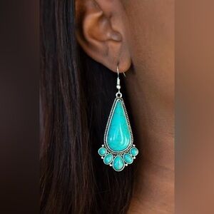 Turquoise stone earrings